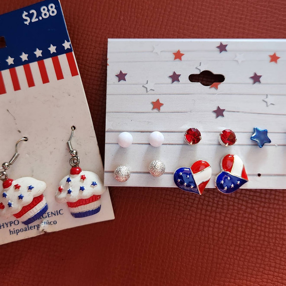 NWT 6 Pairs of USA Patriotic Earrings Red White & Blue Hearts, Cupcakes, & Stars - Picture 1 of 5